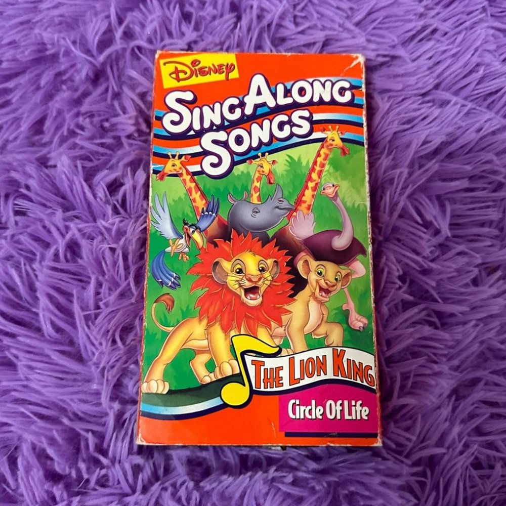 DISNEY'S SING ALONG SONGS- THE LION KING‎ "CIRCLE OF LIFE" VHS